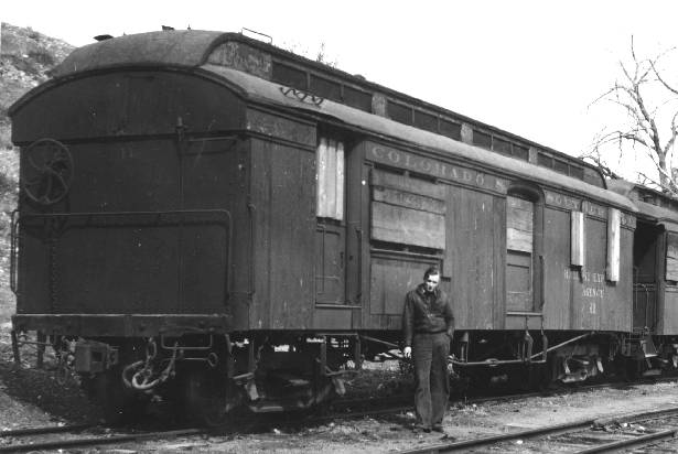 C&S baggage-mail car #11 at Waterton, 1938