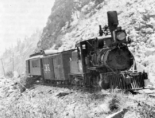 Combine C&S #22 on way to St. Elmo