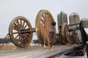 CNW 1385 driving wheels on semi trailer