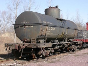 UTLX #17550 on display, April 12, 2003. Paul Swanson photo.
