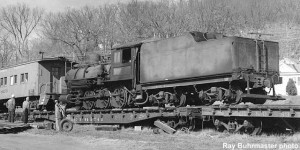 Unloading from flatcar at North Frreedom, just after arrival at the museum, October 31, 1965.